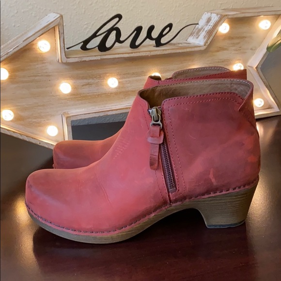 Dansko Boots - Picture 3 of 8